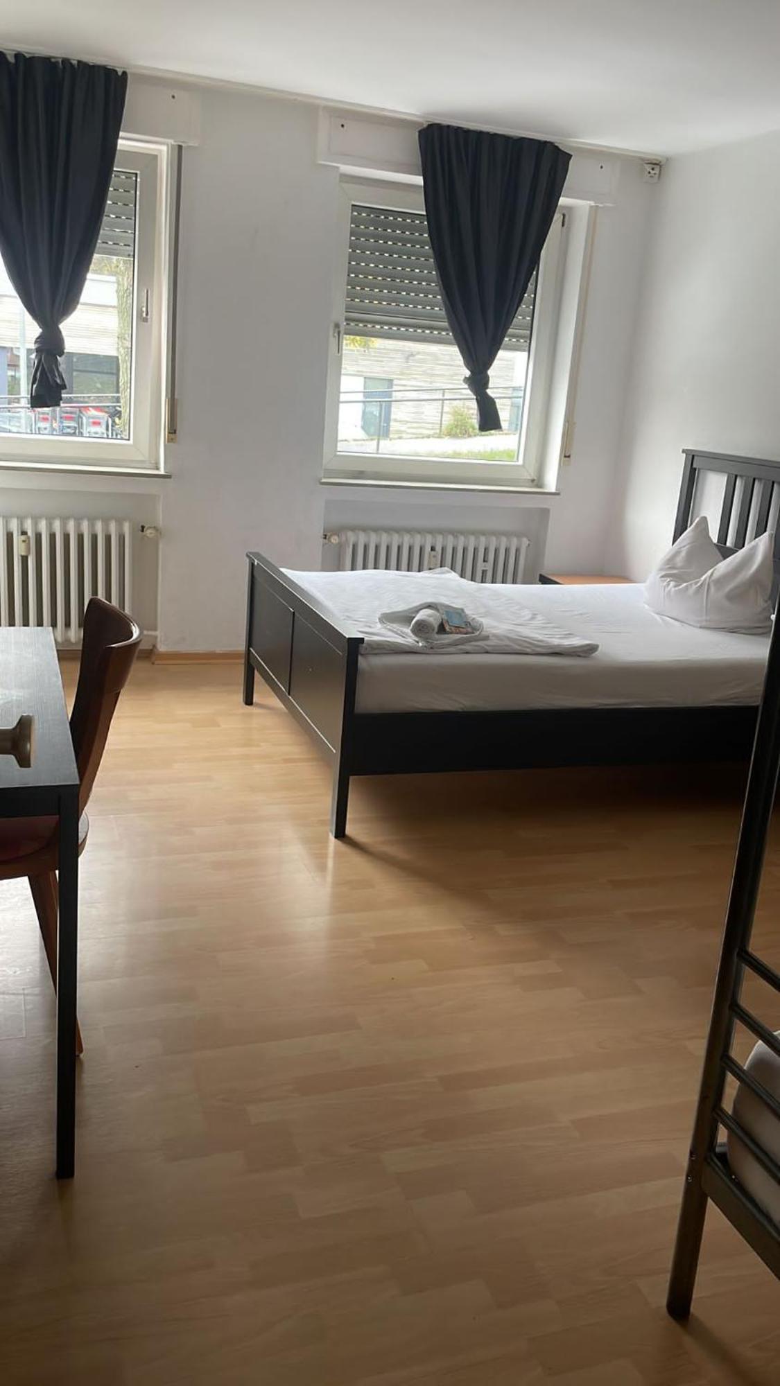 Gz Hostel Bonn Bagian luar foto