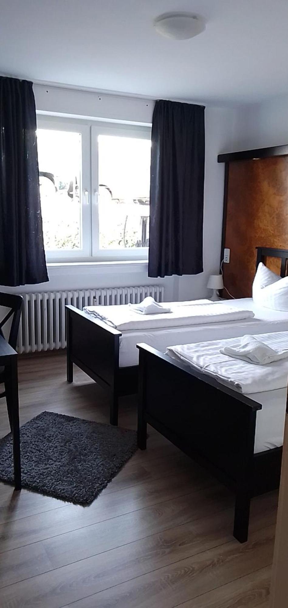 Gz Hostel Bonn Bagian luar foto